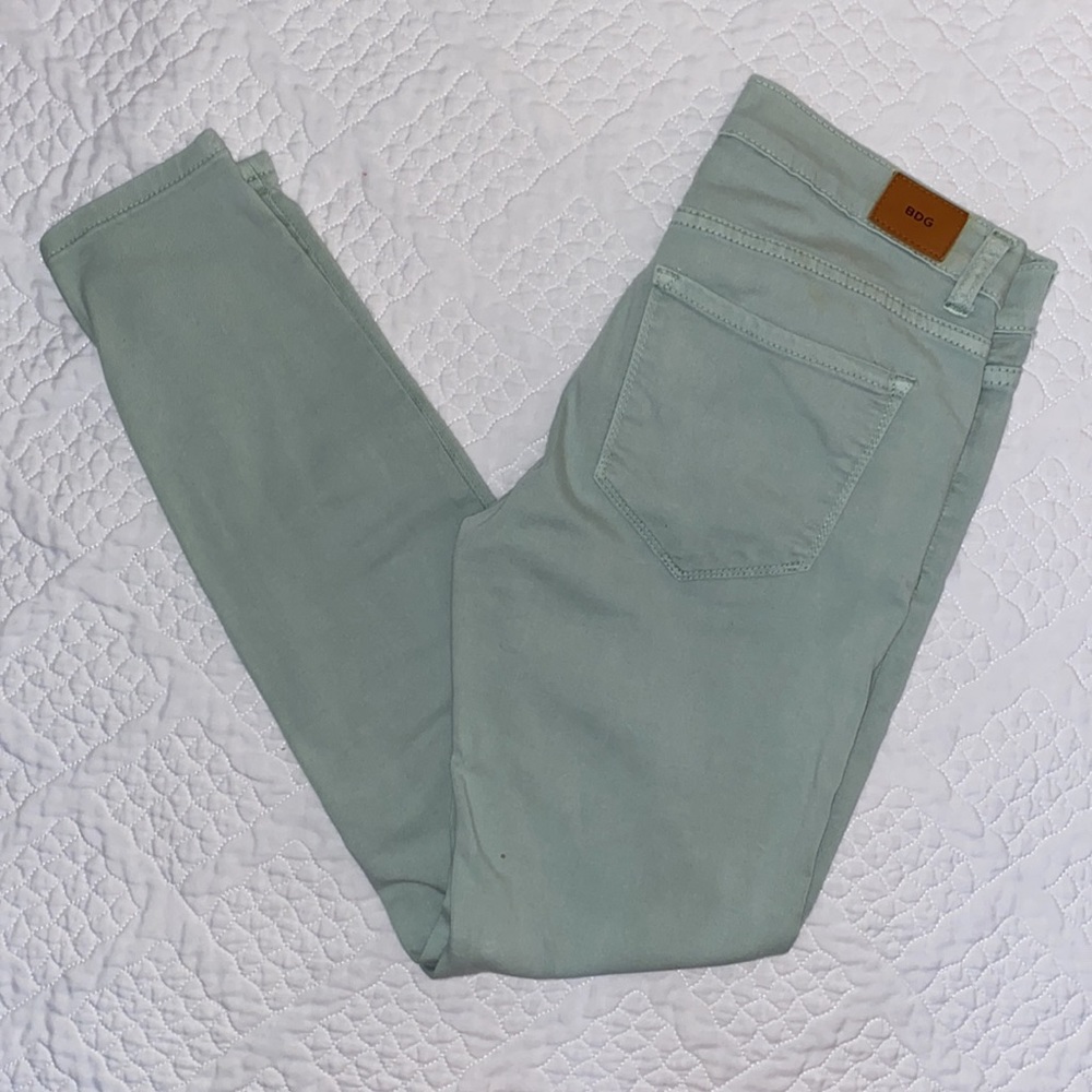 Urban Outfitters BDG Women’s Mint Jean Size 28